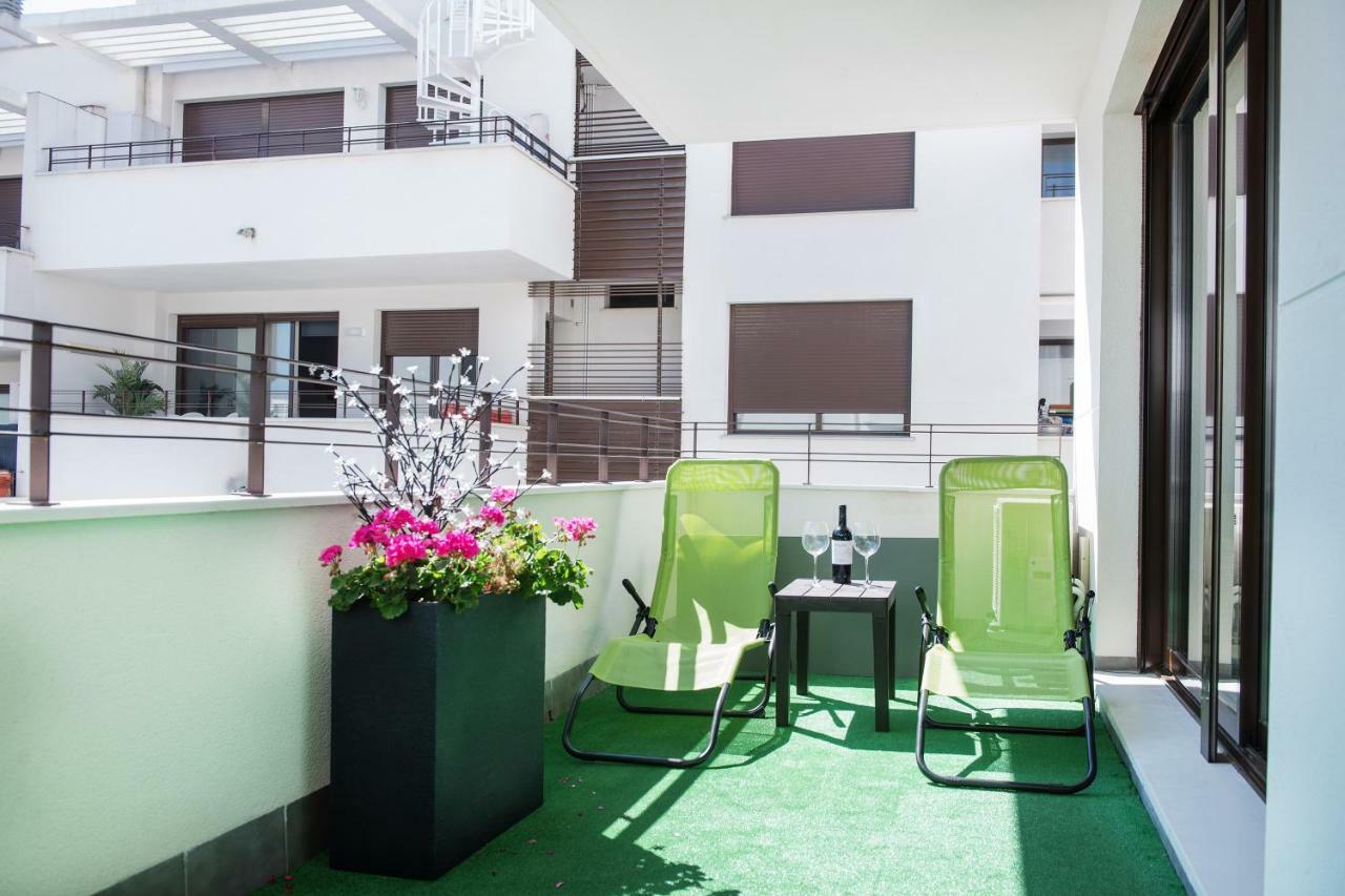 New Apartment With Big Terrace 10 Min Walk To Beach Supermarkets Калафелл Экстерьер фото